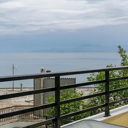 Erieta's Luxus Apartment Nea Peramos (Macedonia)