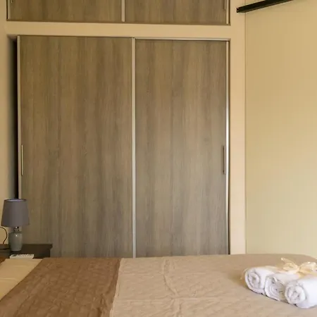 Apartment Erieta's Luxus Nea Peramos (Macedonia)